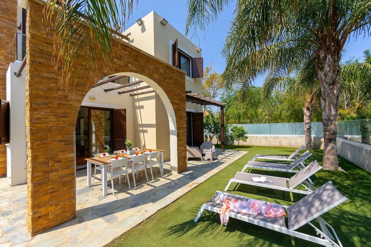 Ayia Napa Ionion Seaside Villa Kıbrıs